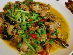 -小芙蓉湘菜馆(易生活购物公园店)