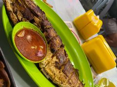 -明记烧鱼美味店