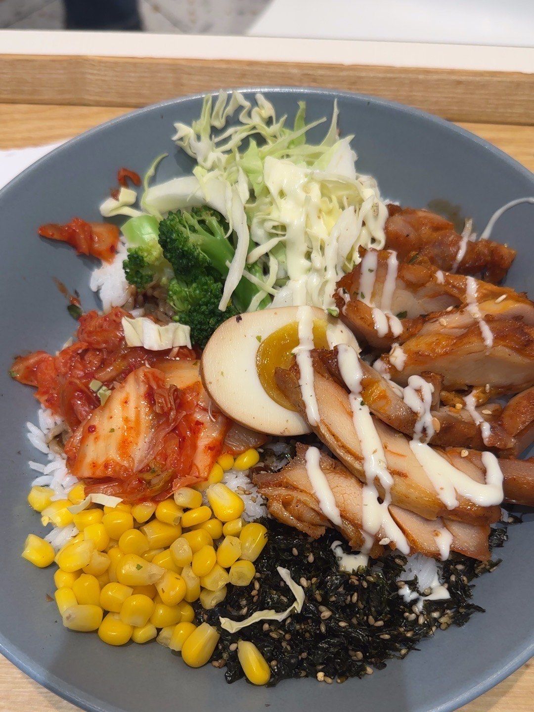 快餐新选择 香煎鸡扒能量拌饭