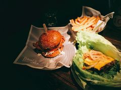-Ribs & Burgers The Rocks
