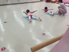-艺熠舞蹈口才主持表演艺术中心(爱琴海校区)