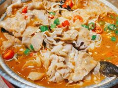 过桥肥牛-叶派龙虾•招牌香辣蟹·海鲜(中海国际店)