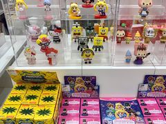 -泡泡玛特POPMART(上海环球港店)