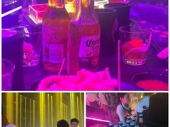 -赛博LIVE SHOW酒吧