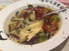 -江渔儿酸菜鱼(曜一城店)