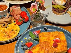 -JINNS锦时 steak&pizza(浸信会礼拜堂旧址店)