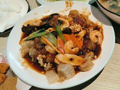 -小船渔村•大连菜•大连焖鱼(黄河路店)