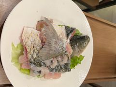 -得意咚瓜·顺德鱼生·冬瓜火锅(深圳首店)