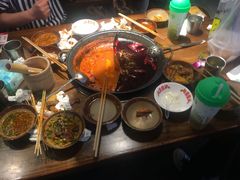 -萍姐火锅·公路夜市(武汉首店)