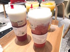 霸气芝士草莓-奈雪的茶(湖滨银泰in77C区PRO店)