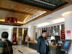 -盛彼得温泉度假酒店
