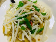 芦苇根炒肉丝-梦缘水乡·湖景餐厅