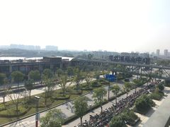 -望湘园·洞庭渔宴(浦江欢乐颂店)