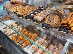 -麦田工坊(月湖店)