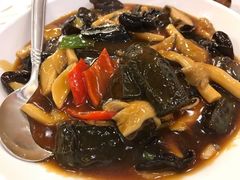 烧汁菌菇黑豆腐-中山国际酒店中餐厅