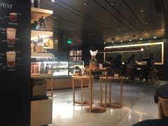 -星巴克臻选(国贸商城首店)