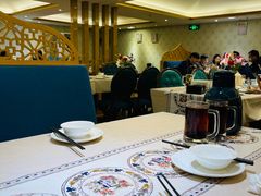 大堂-贯贯吉·清真餐厅(浙江中路店)