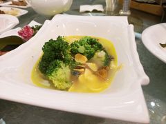 -杭州海华满陇度假酒店