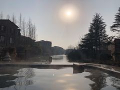 -芭东小镇温泉