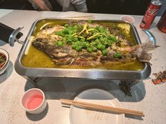 -鸣记脆皮烤鱼(岐山路店)