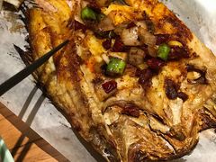 罗布泊传统烤鱼-驿楼兰·新疆菜(火车站店)