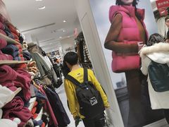 -优衣库(北京万柳华联购物中心店)