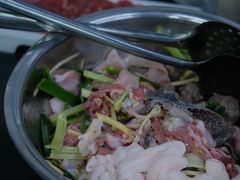-周良天山牛杂城(天山路总店)