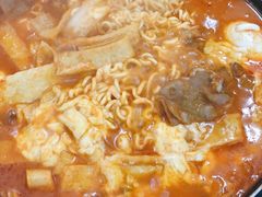 -三清洞摩西韩式年糕火锅(威高广场店)