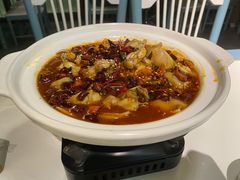 自制泡菜牛蛙锅-付掌柜在成都·热炒砂锅集(金禾店)