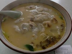 招牌黄鱼面-明呈黄鱼面馆(斜土路店)