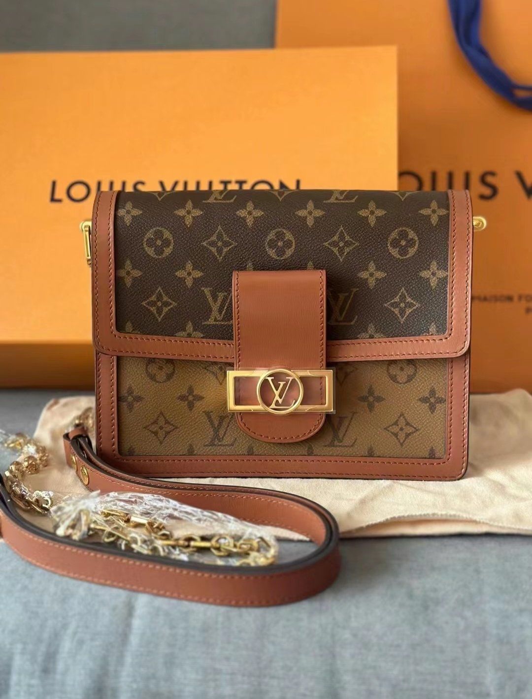 lv路易威登 达芙妮中号