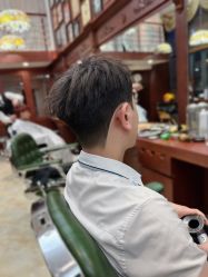 -尼特斯男士发型馆