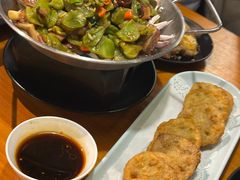 -莲餐厅·湖北菜·潜江小龙虾店(愚园路店)