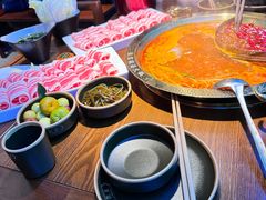 -靓寨酸汤火锅(时尚天河东一街店)
