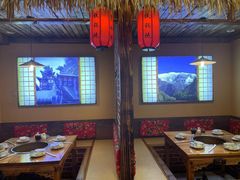 -晨皓祥人民公社铁锅炖菜(西华苑店)