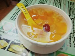 冰糖雪耳炖木瓜-芝九草堂(民德路总店)