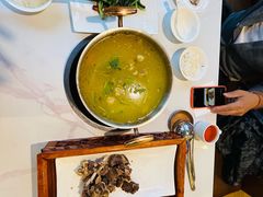 -黑青稞庄园·新式藏餐·牦牛肉汤锅(新都桥店)