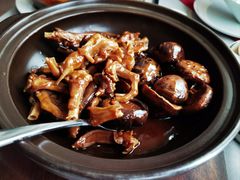花菇煲狮头鹅掌翅煲-金海华·悦食东方(苏州中心商场店)