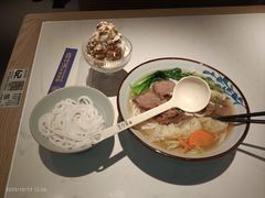 -鑫花溪牛肉米粉(凤凰街创始总店)