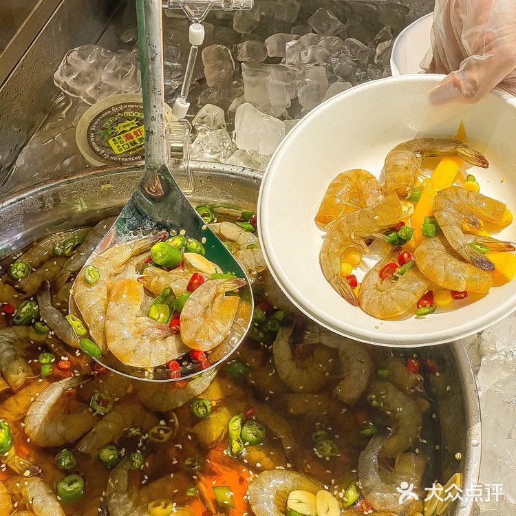 佛山｜终于轮到我‼️馋了好久的泰式生腌来啦