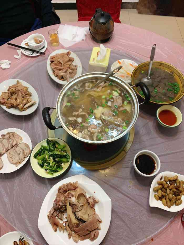 王国强掏羊锅(仓前羊锅村店)-"抢的橙v特权过来的,来了就一起吃掉了.