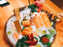 秒懂三文鱼-文三酒肆自助放题(新街口友谊广场店)