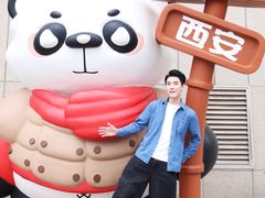 -王府井百货熙地港店