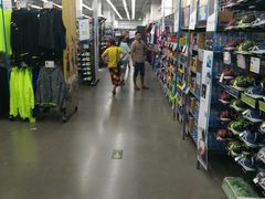 -迪卡侬(金龙湖店)