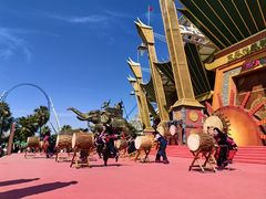 -七彩云南欢乐世界