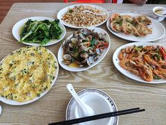 -红月湾海鲜饭店•沙滩海景(双月湾店)
