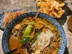 -粉家柳州螺蛳粉(杨宅路店)