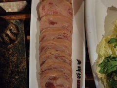 -老牌坊云南鱼豆花火锅(哈西万达店)