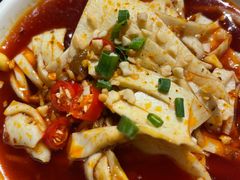 -炉小二铜锅牛蛙•川湘菜(三里屯店)