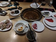 -余欢领鲜火锅(新街口店)